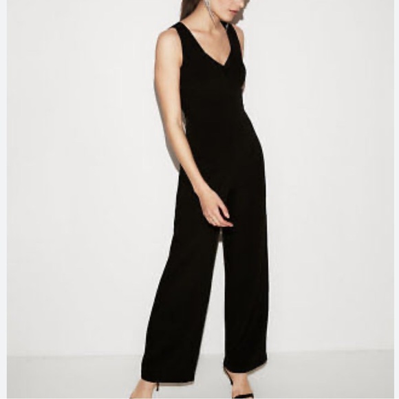 Naked Cashmere- Charcoal VNeckline Wideleg Sleeveless Jumpsuit - Picture 1 of 5